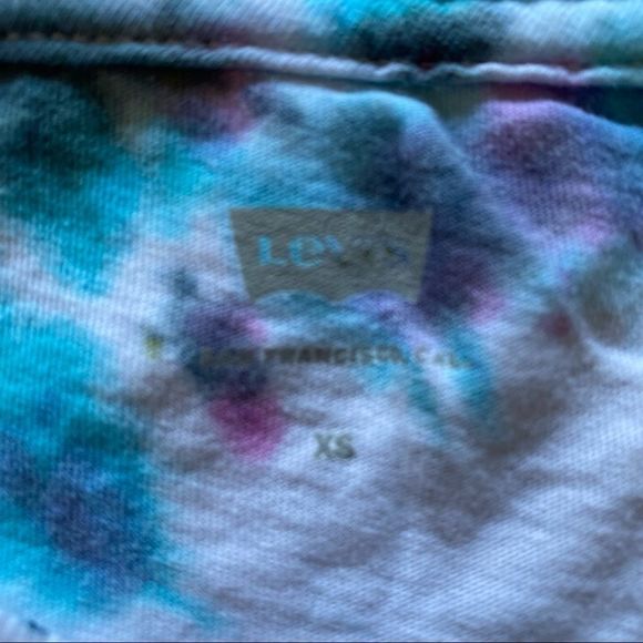 Levi’s Tie Dye T-shirt - Picture 6 of 8